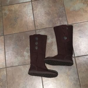 UGG Classic Cardy Brown size 7